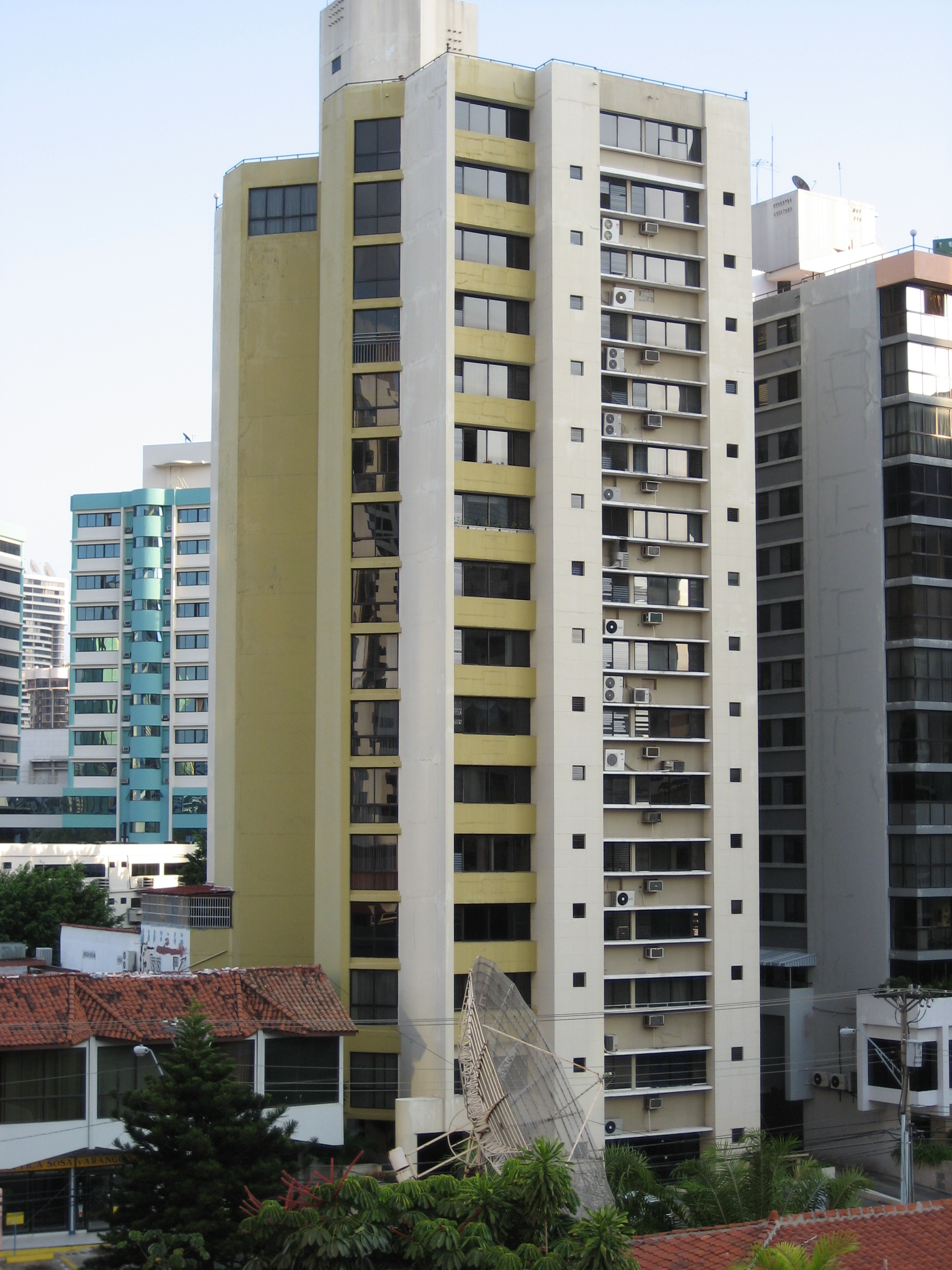 coral-plaza